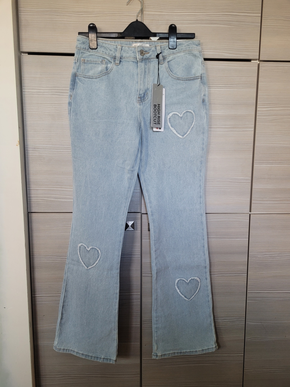 NWT Madden Girl Heart Embroidered Women’s Jeans,Light Wash